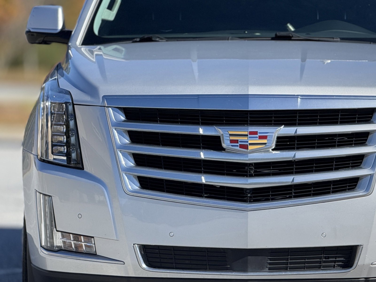 Used 2016 Cadillac Escalade 2WD image 13