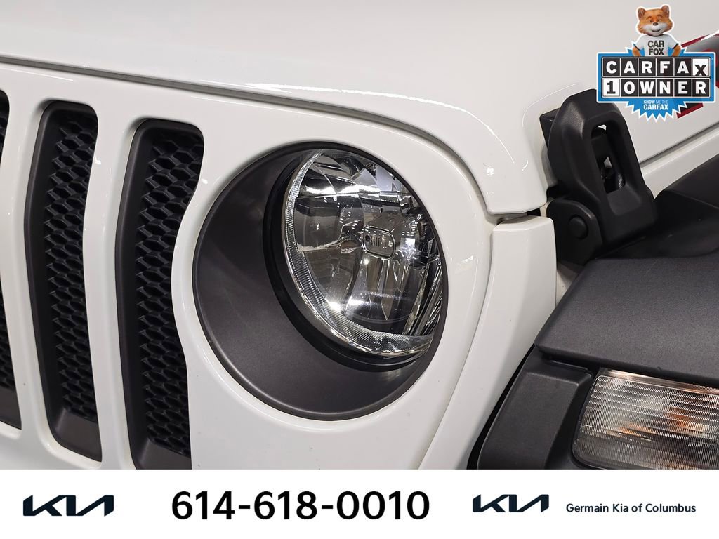 Used 2022 Jeep Wrangler Unlimited Rubicon w/ Cold Weather Group AWD/4WD image 15