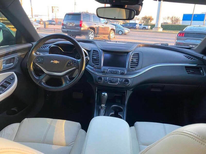 Used 2017 Chevrolet Impala LT w/ Leather Package image 18