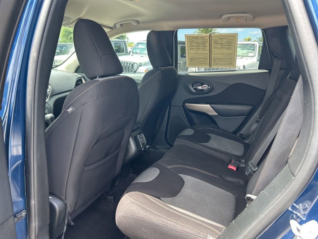 Used 2018 Jeep Cherokee Latitude image 29