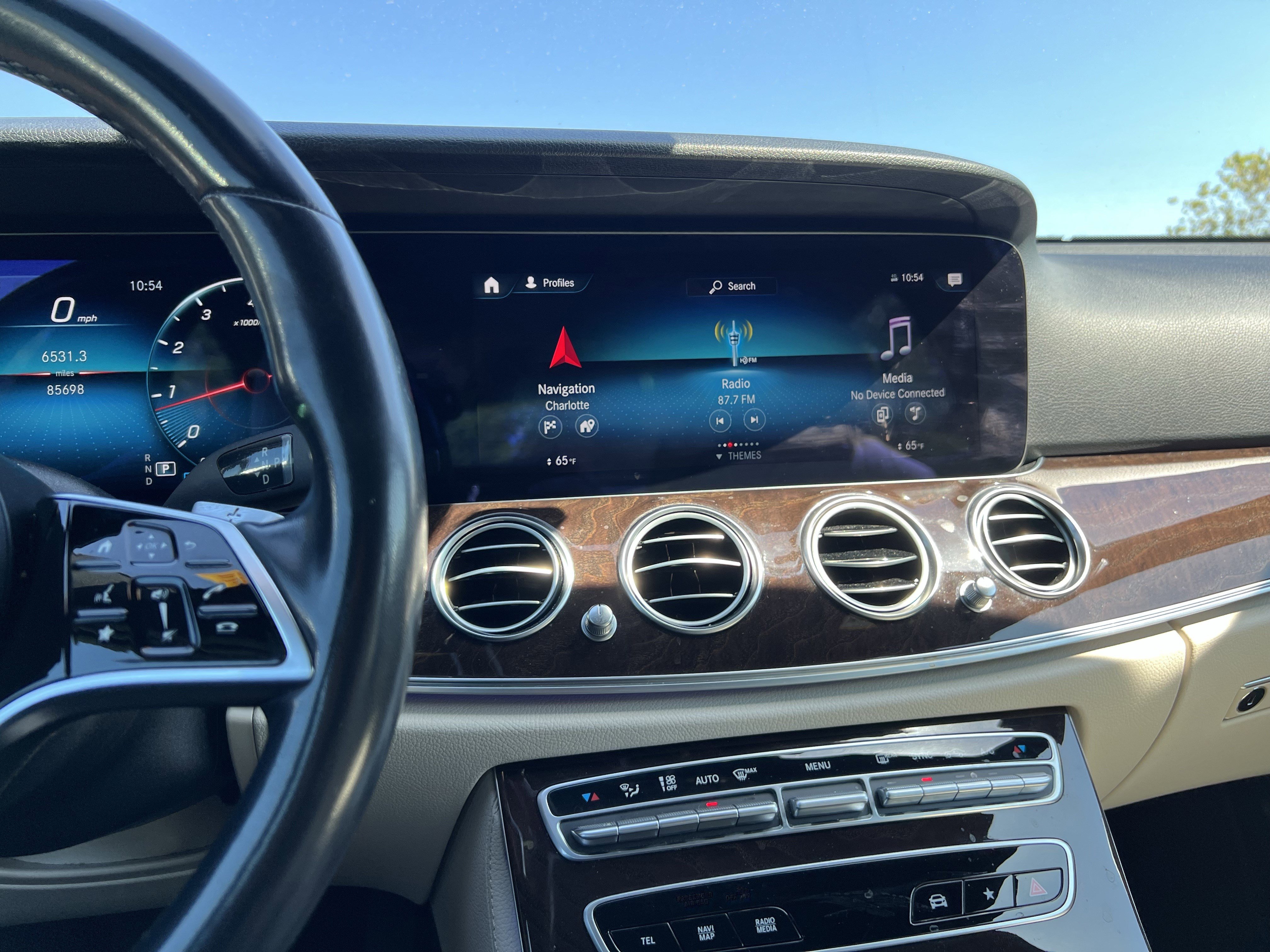 Used 2021 Mercedes-Benz E 350 Sedan image 18