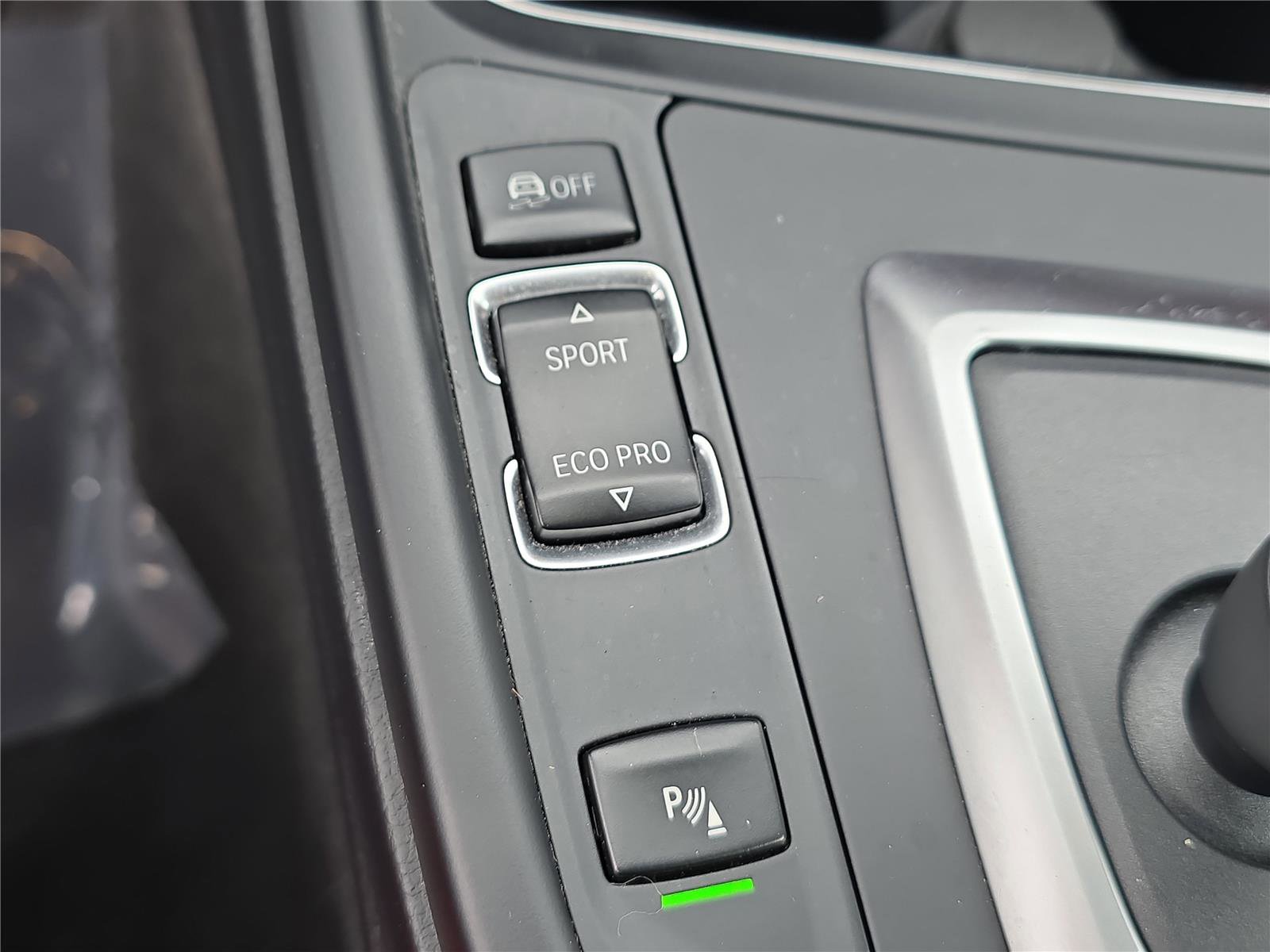 Used 2020 BMW 440i Coupe w/ Convenience Package image 19