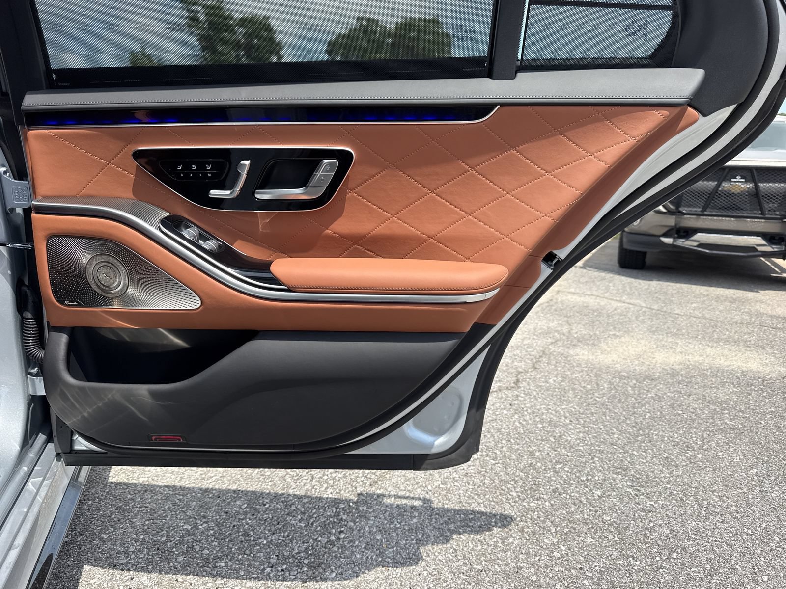Certified 2024 Mercedes-Benz S 580 4MATIC Sedan image 31