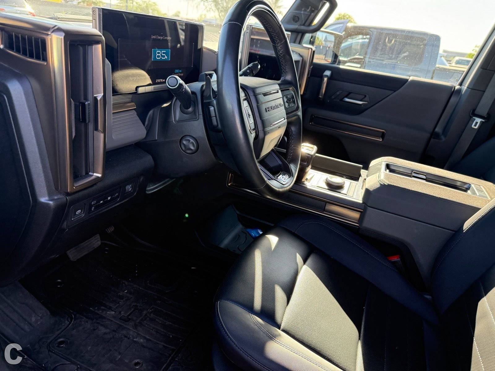 Used 2024 GMC Hummer EV 3X AWD/4WD image 15