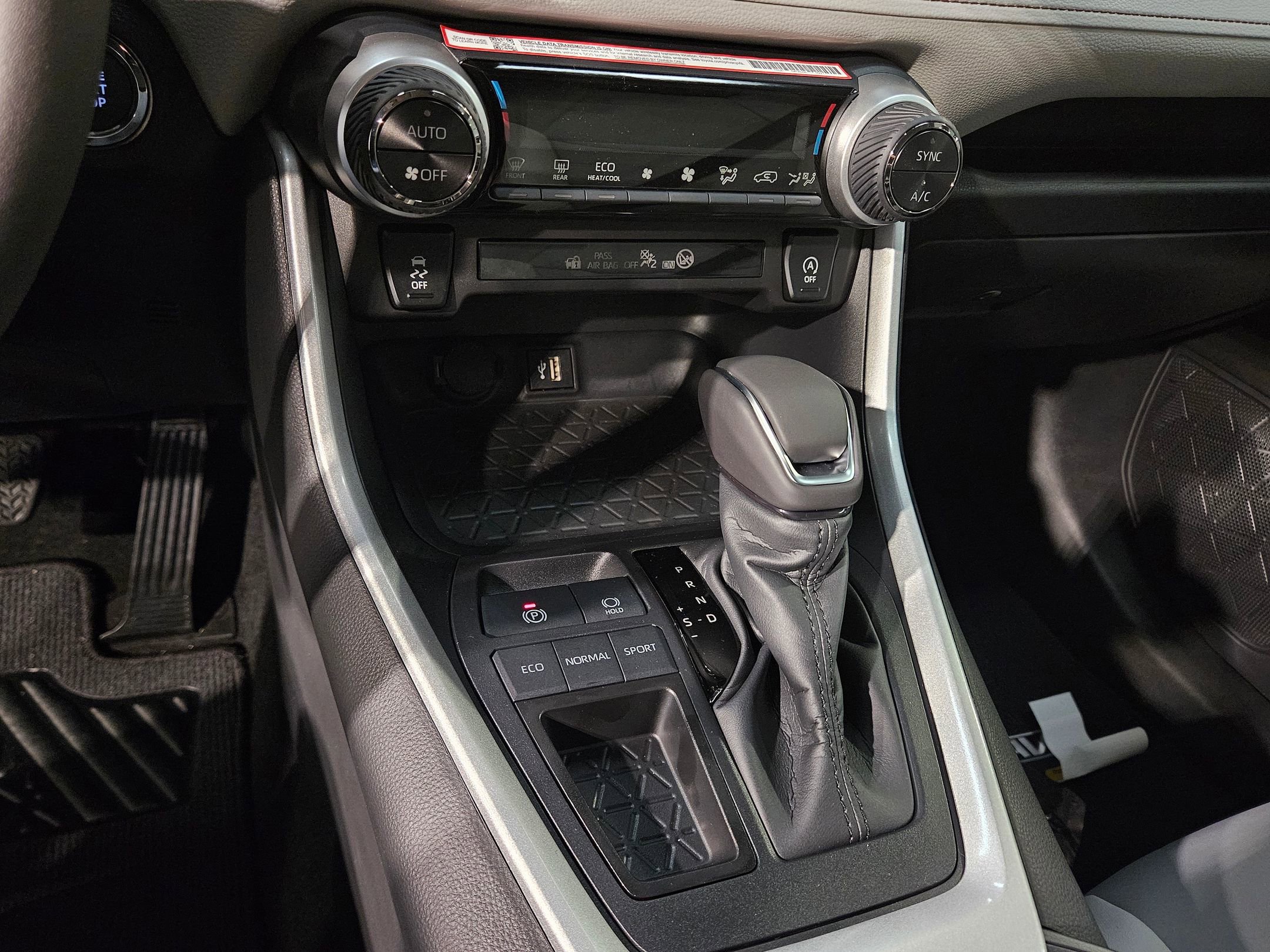 New 2025 Toyota RAV4 XLE Premium image 19