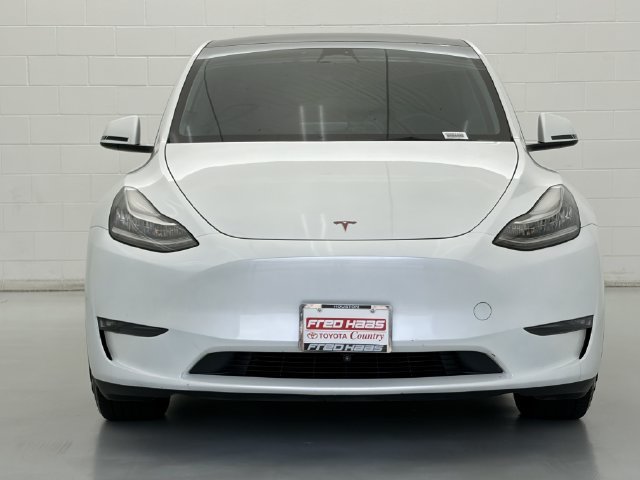 Used 2023 Tesla Model Y Long Range AWD/4WD image 3