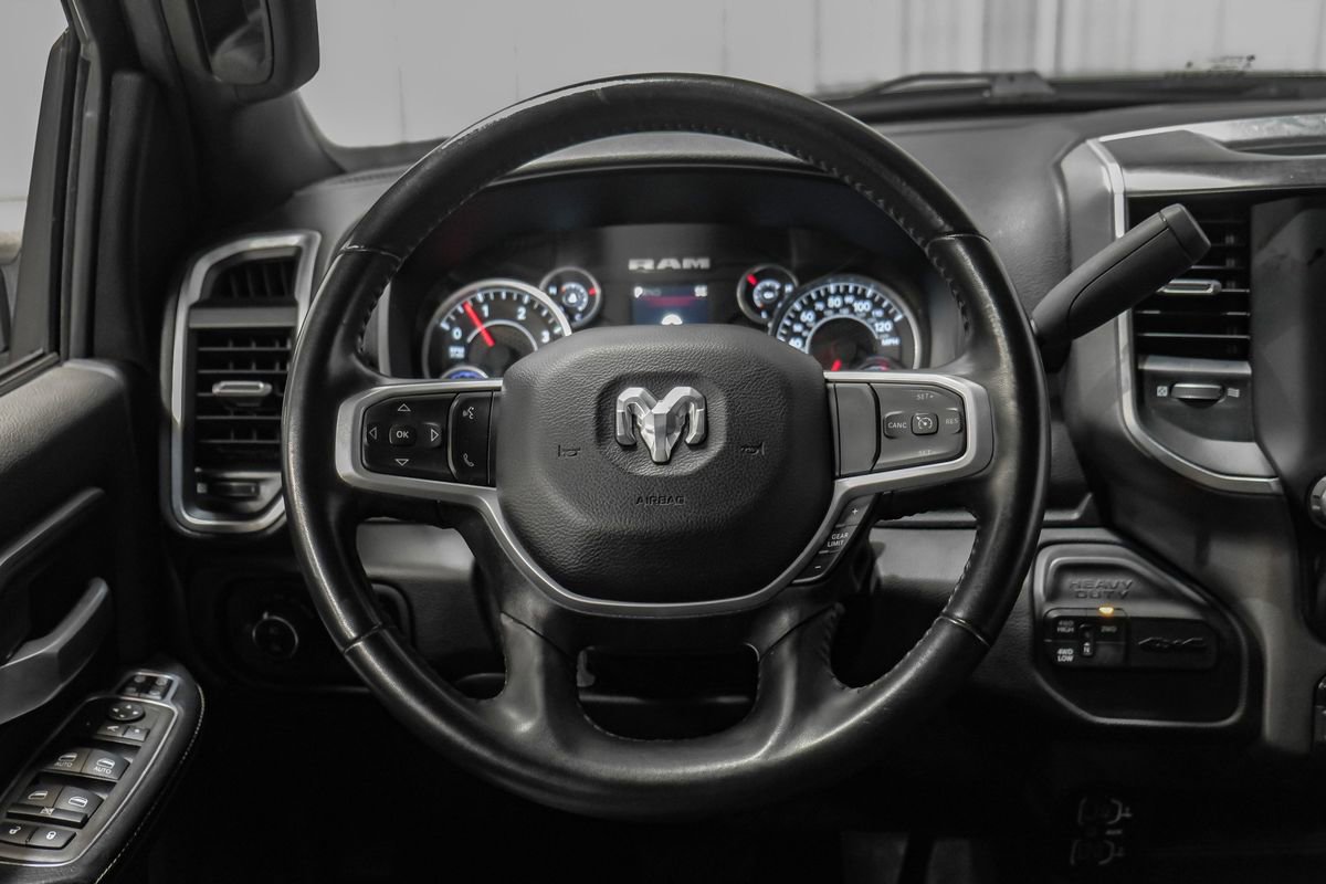 Used 2024 RAM 3500 Big Horn image 16