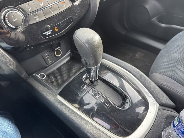 Used 2016 Nissan Rogue S image 20