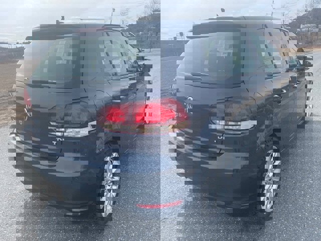 Used 2013 Volkswagen Golf TDI image 5