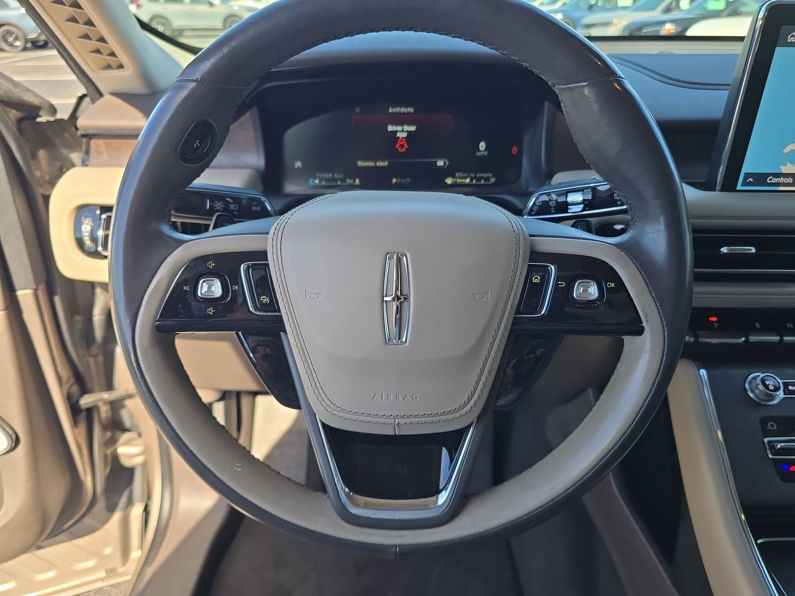 Used 2020 Lincoln Aviator Reserve w/ Equipment Group 202A image 26