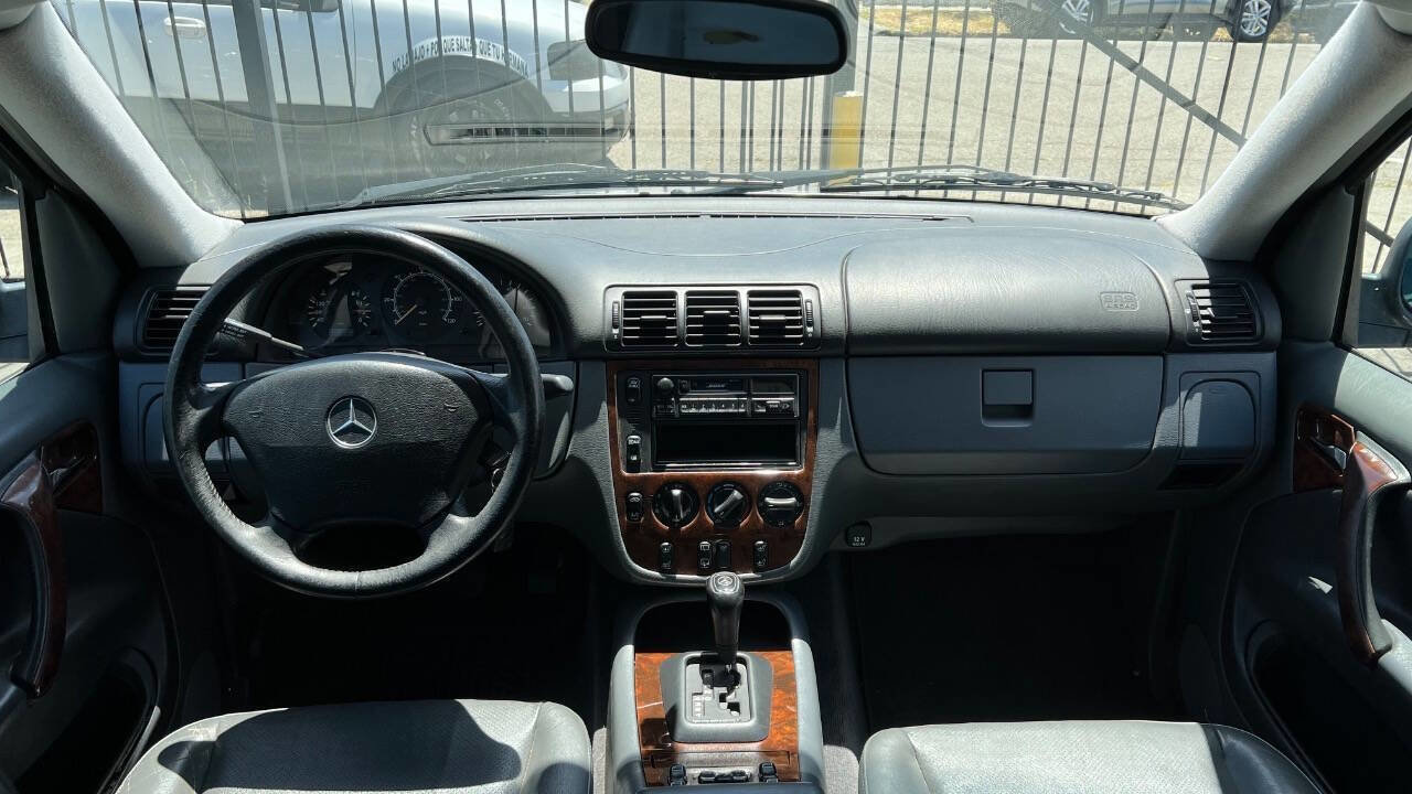 Used 1999 Mercedes-Benz ML 320 4MATIC image 9