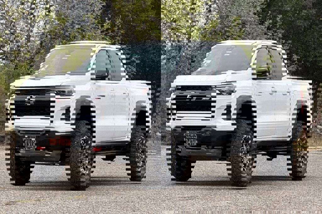 New 2026 Chevrolet Colorado ZR2 w/ Technology Package image 8
