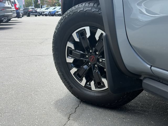 Used 2024 Nissan Frontier PRO-4X w/ Pro Convenience Package AWD/4WD image 13