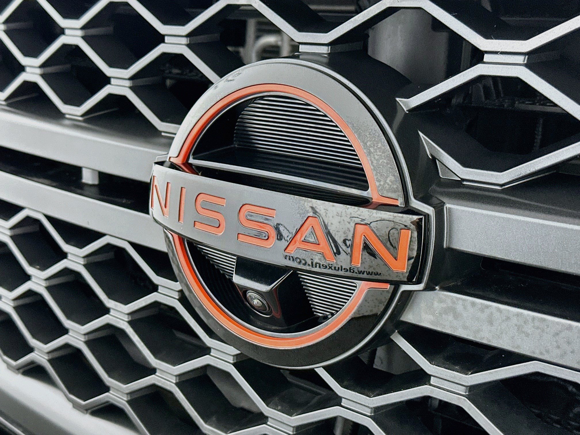 Used 2023 Nissan Titan PRO-4X w/ Pro-4x Convenience Package AWD/4WD image 32