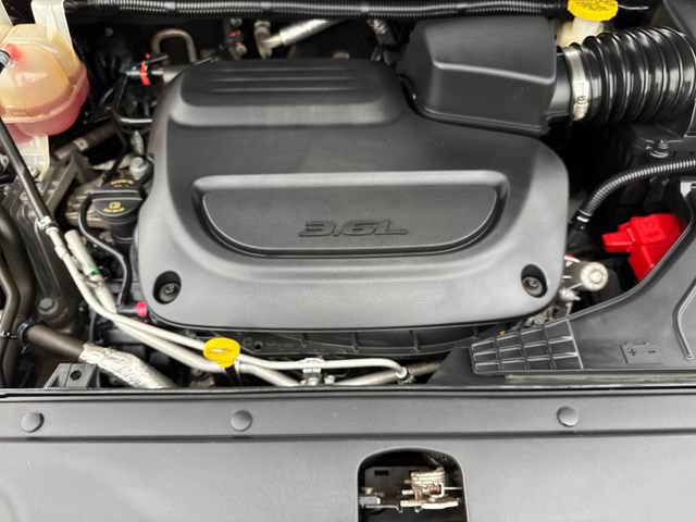 Used 2021 Chrysler Pacifica Limited w/ Premium & Safety Sphere Group AWD/4WD image 22