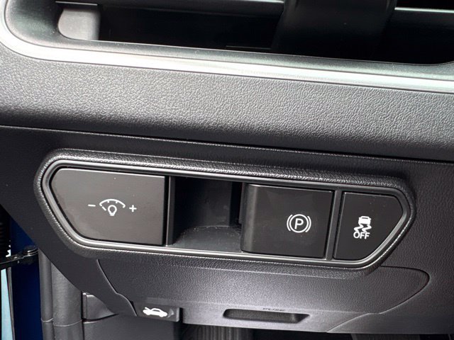 Certified 2025 Kia K4 FWD image 24