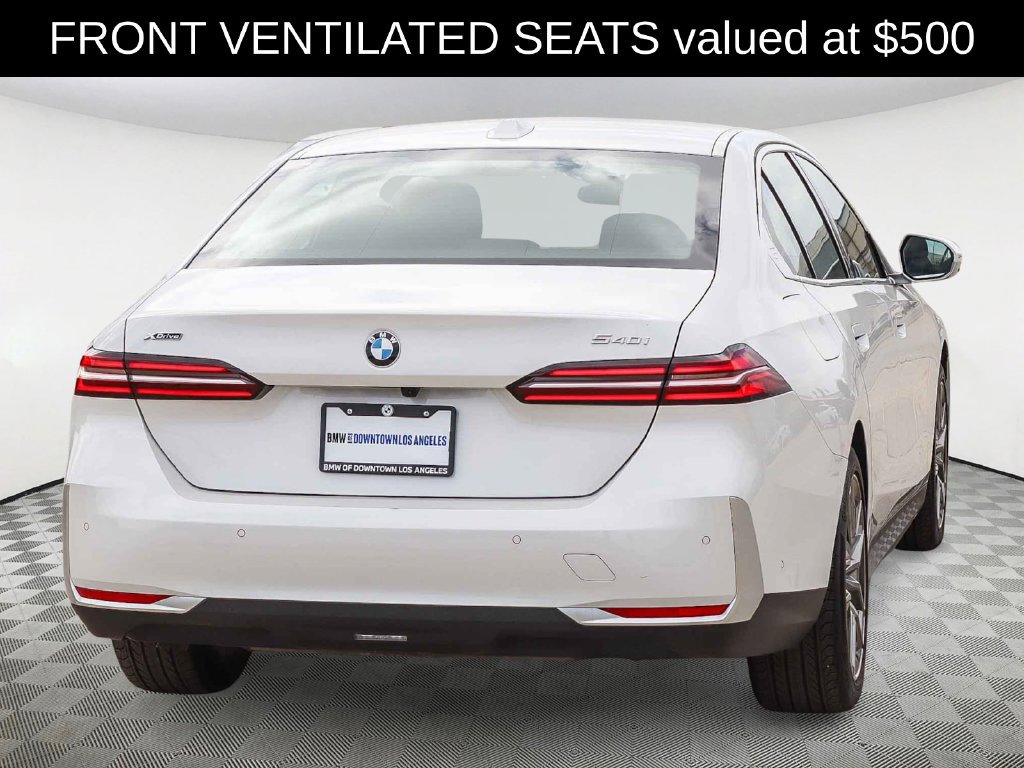 Used 2026 BMW 540i xDrive AWD/4WD image 4
