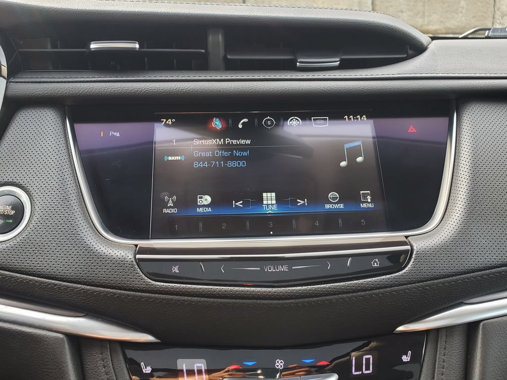 Used 2017 Cadillac XT5 Luxury w/ Driver Awareness Package AWD/4WD image 27