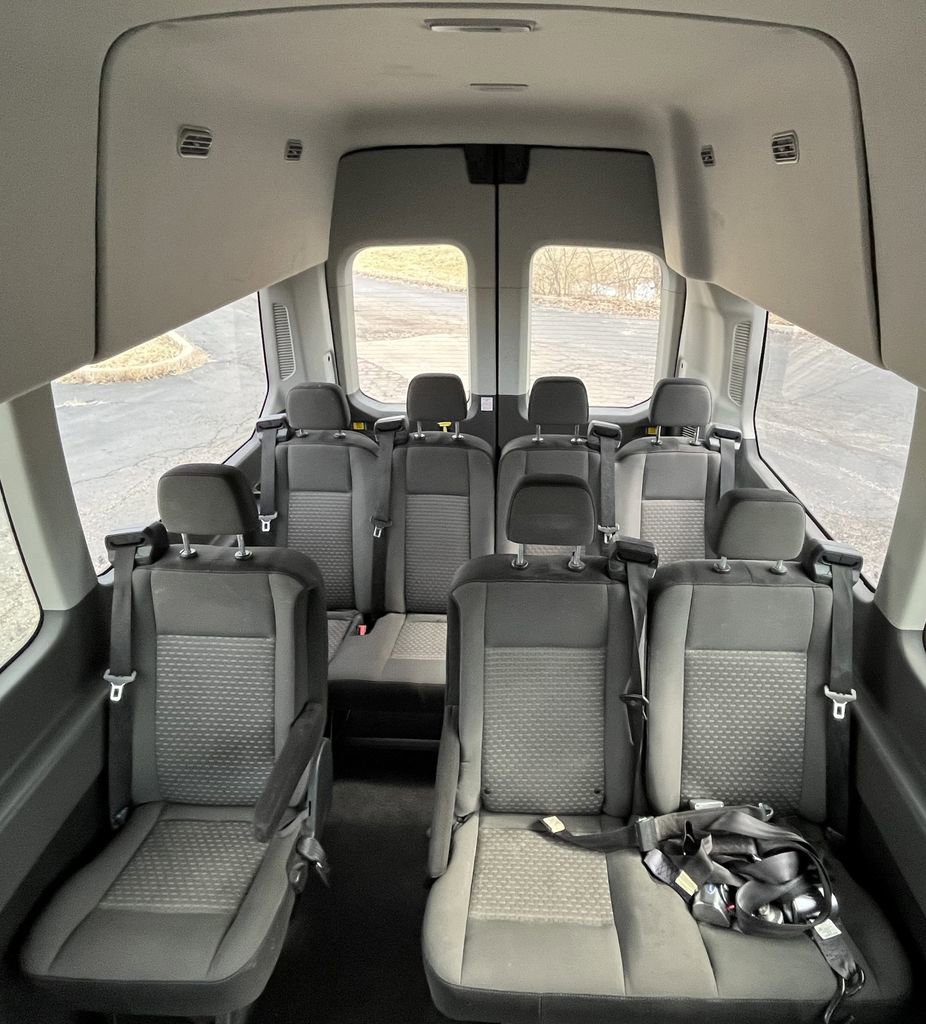 Used 2021 Ford Transit 350 XLT image 26