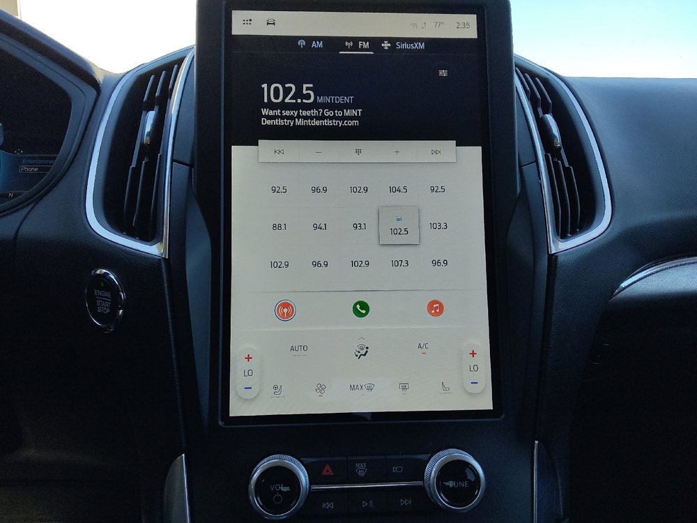 Used 2022 Ford Edge Titanium image 25