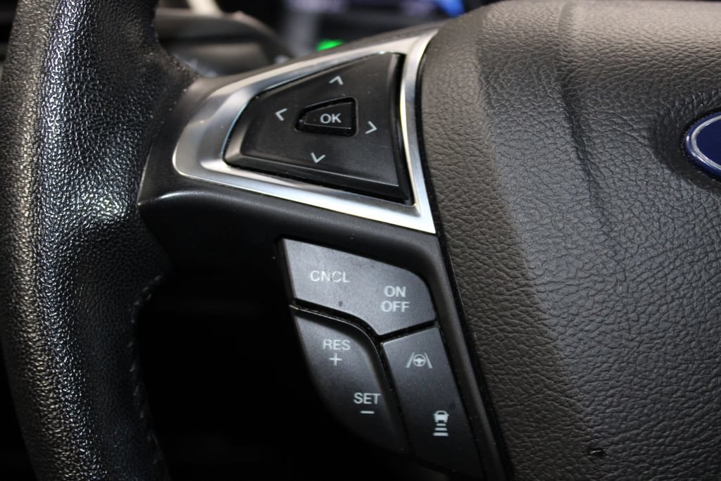 Used 2019 Ford Edge SEL w/ Equipment Group 201A FWD image 21