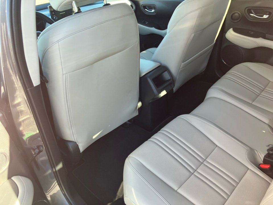 Certified 2026 Honda HR-V EX-L image 33