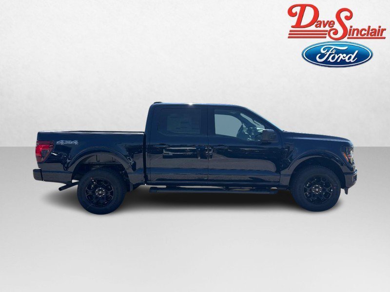 New 2026 Ford F150 XLT w/ XLT Black Appearance Package AWD/4WD image 5