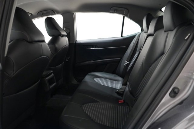 Used 2023 Toyota Camry SE image 30