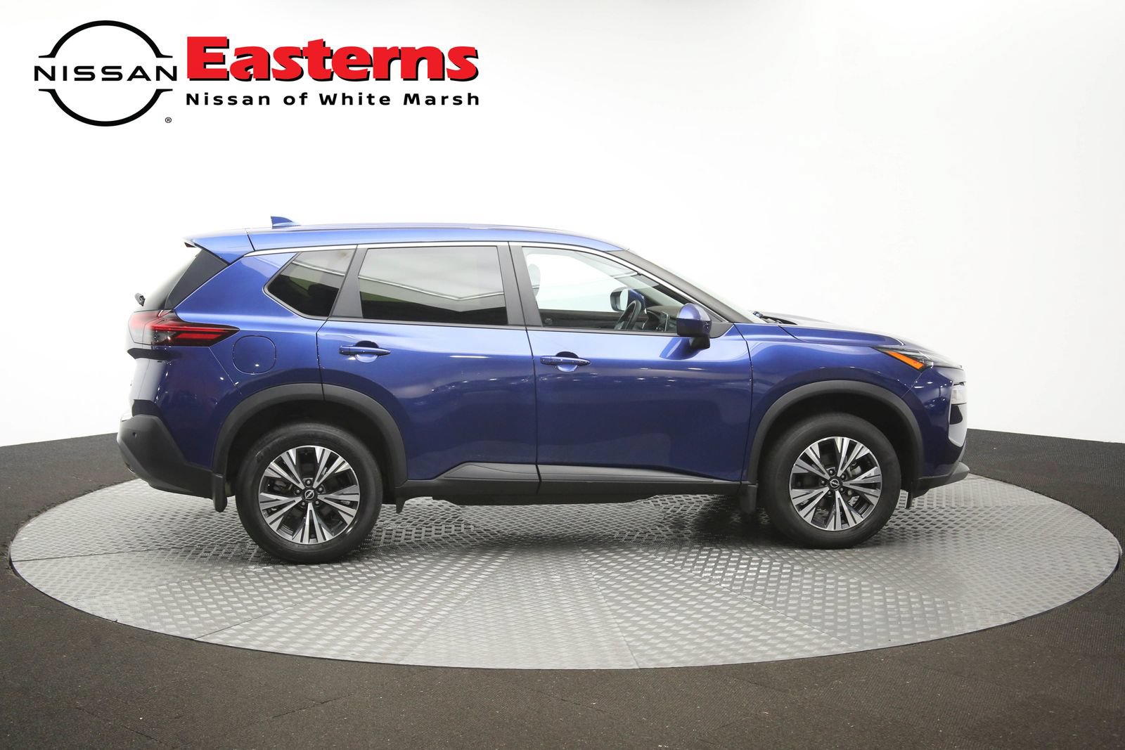 Used 2023 Nissan Rogue SV AWD/4WD image 40