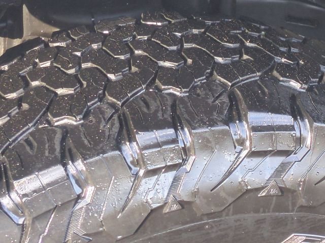 Used 2024 Jeep Wrangler Unlimited image 20