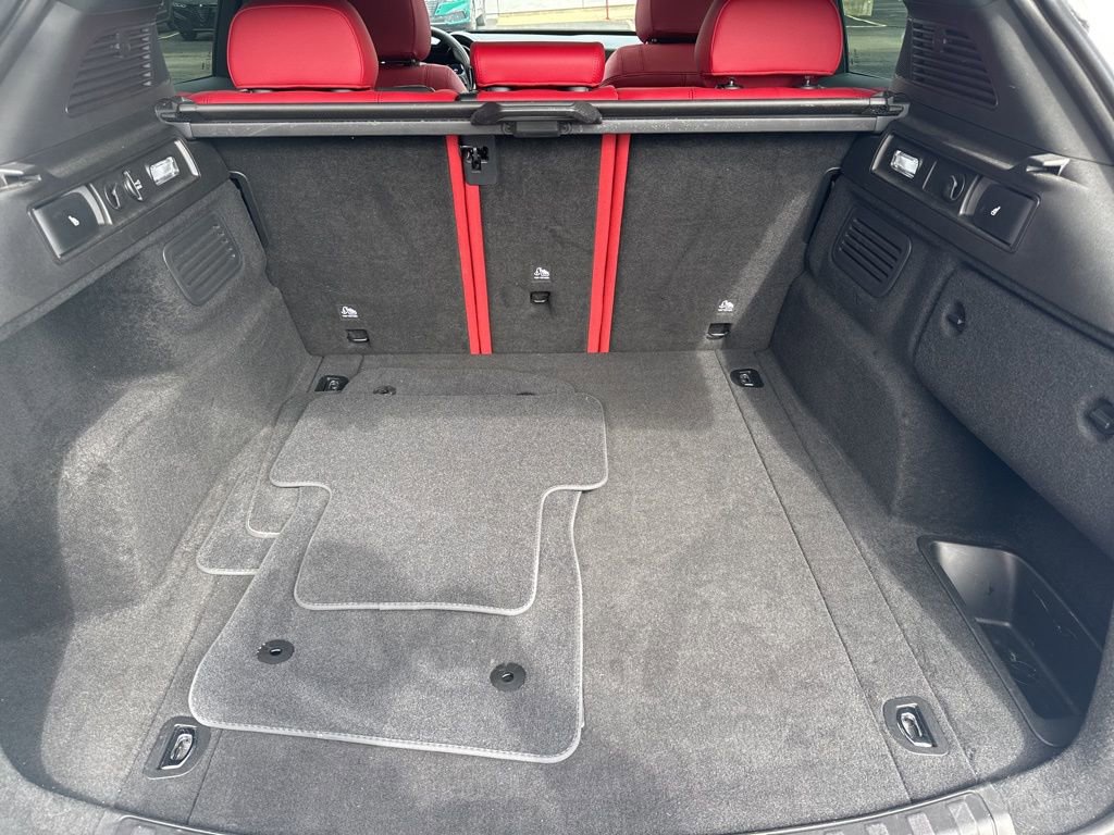 Used 2024 Alfa Romeo Stelvio Veloce image 54