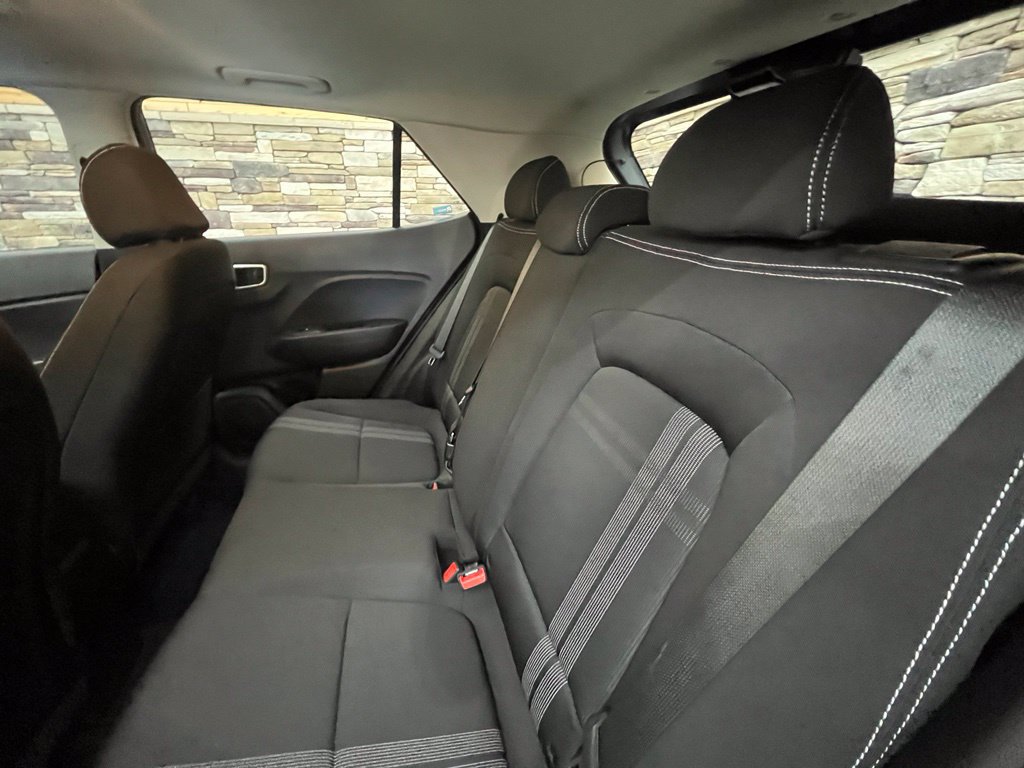 Certified 2023 Hyundai Venue SEL FWD image 37