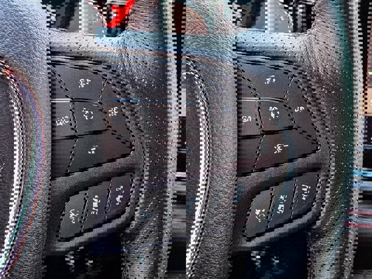 Used 2025 Dodge Durango R/T image 25