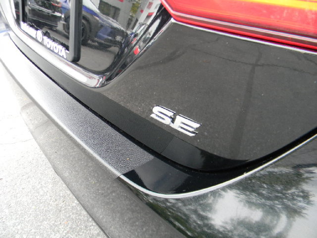 Certified 2024 Toyota Camry SE w/ Cold Weather Package FWD image 8