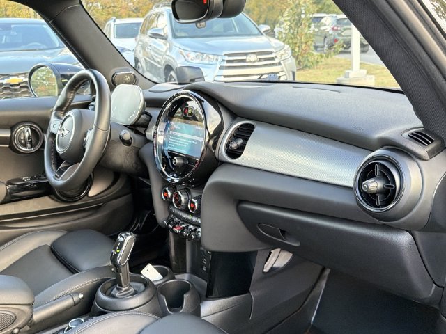 Used 2023 MINI Cooper S FWD image 16