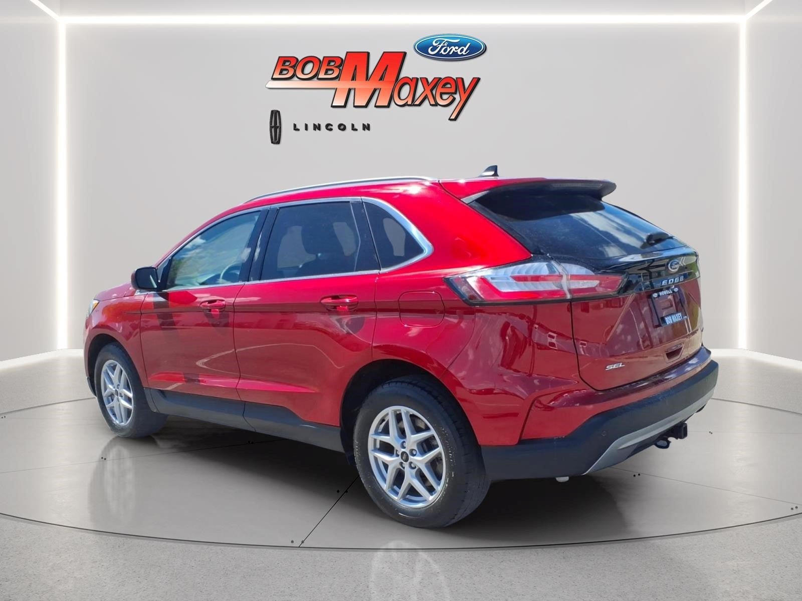 Used 2024 Ford Edge SEL w/ Convenience Package AWD/4WD image 7