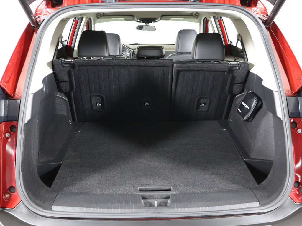Used 2023 Nissan Rogue SV w/ SV Premium B Package FWD image 20