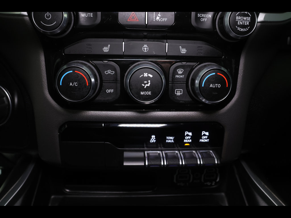 Used 2022 RAM 1500 Big Horn AWD/4WD image 28