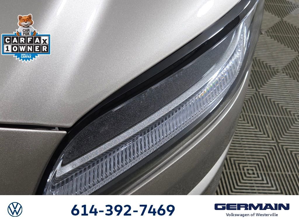 Used 2020 Lincoln Nautilus Reserve image 15