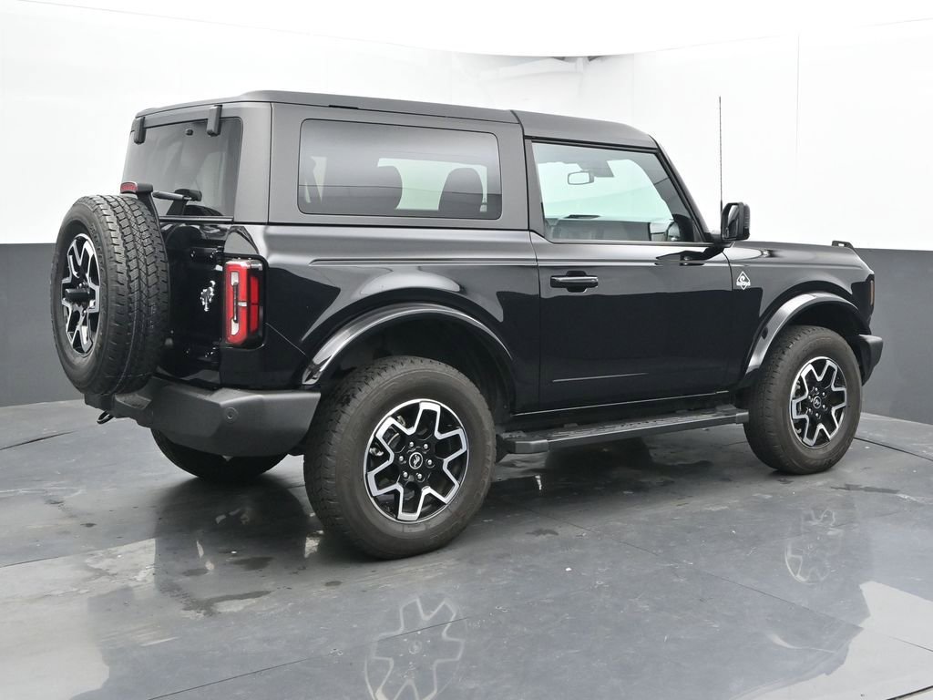 Used 2022 Ford Bronco Outer Banks image 11