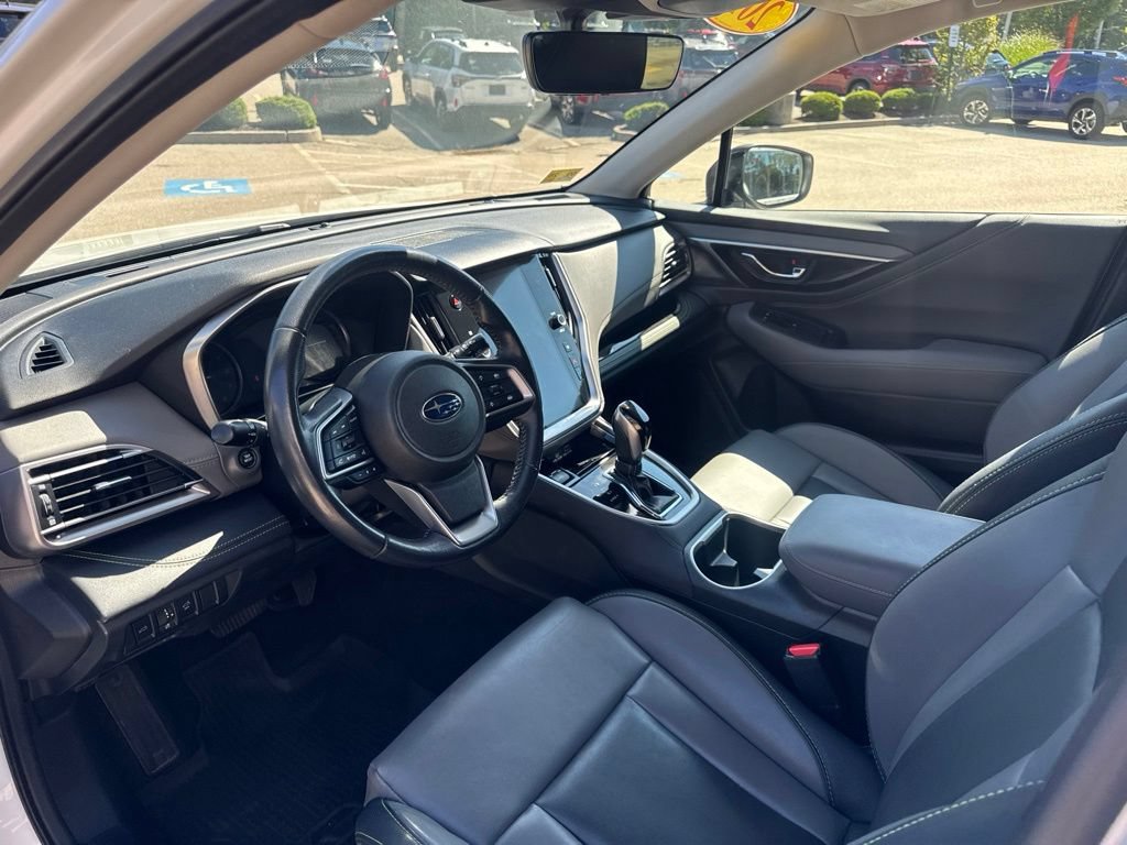Used 2023 Subaru Outback Onyx Edition AWD/4WD image 9