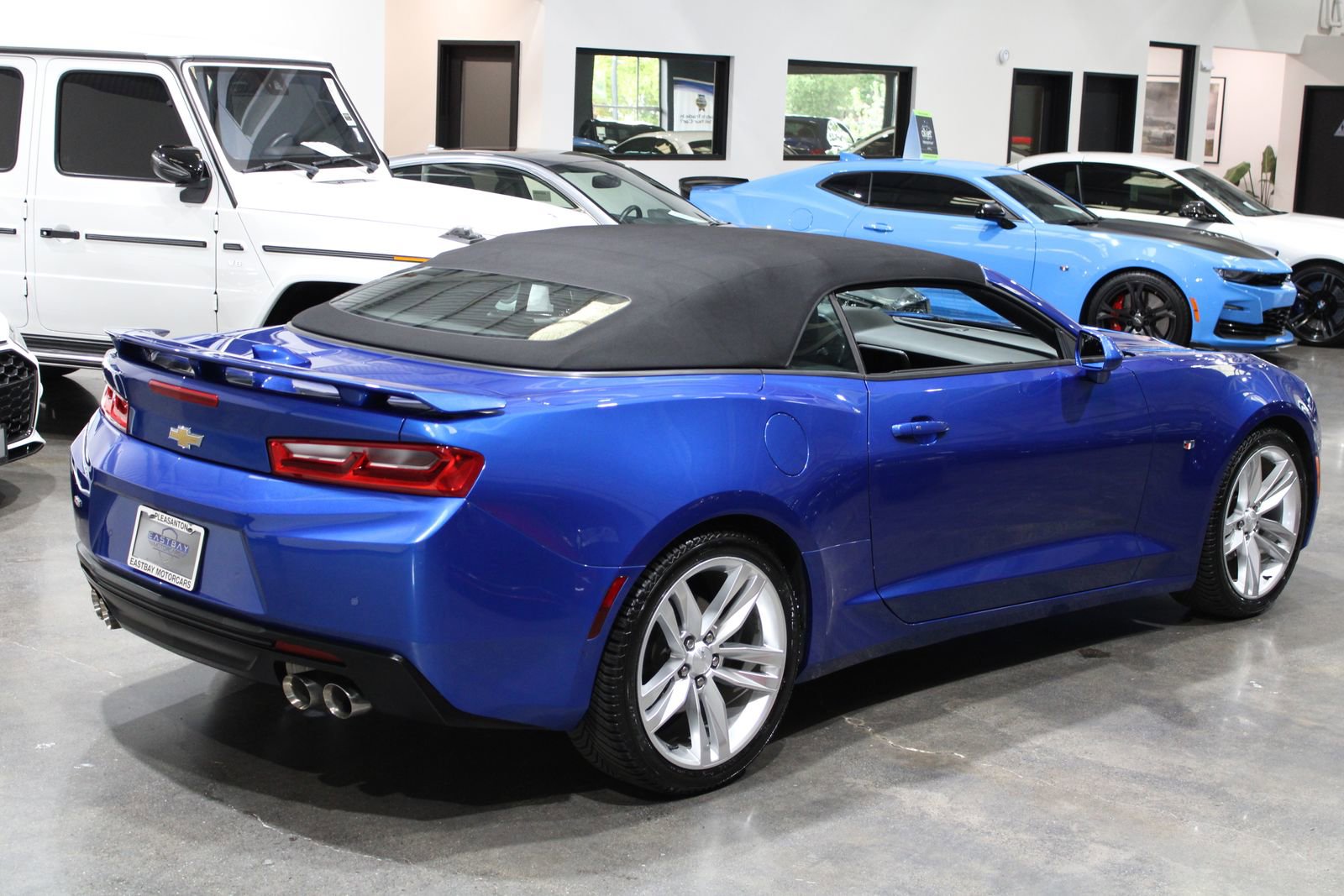 Used 2017 Chevrolet Camaro LT image 17