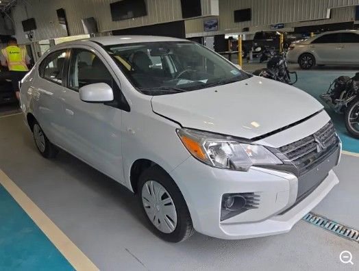 Used 2024 Mitsubishi Mirage G4 ES image 3