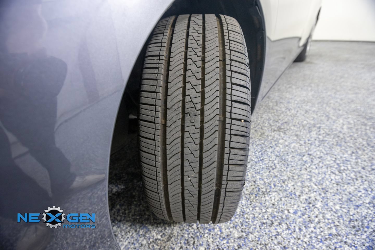 Used 2019 Lexus ES 350 w/ Accessory Package FWD image 48