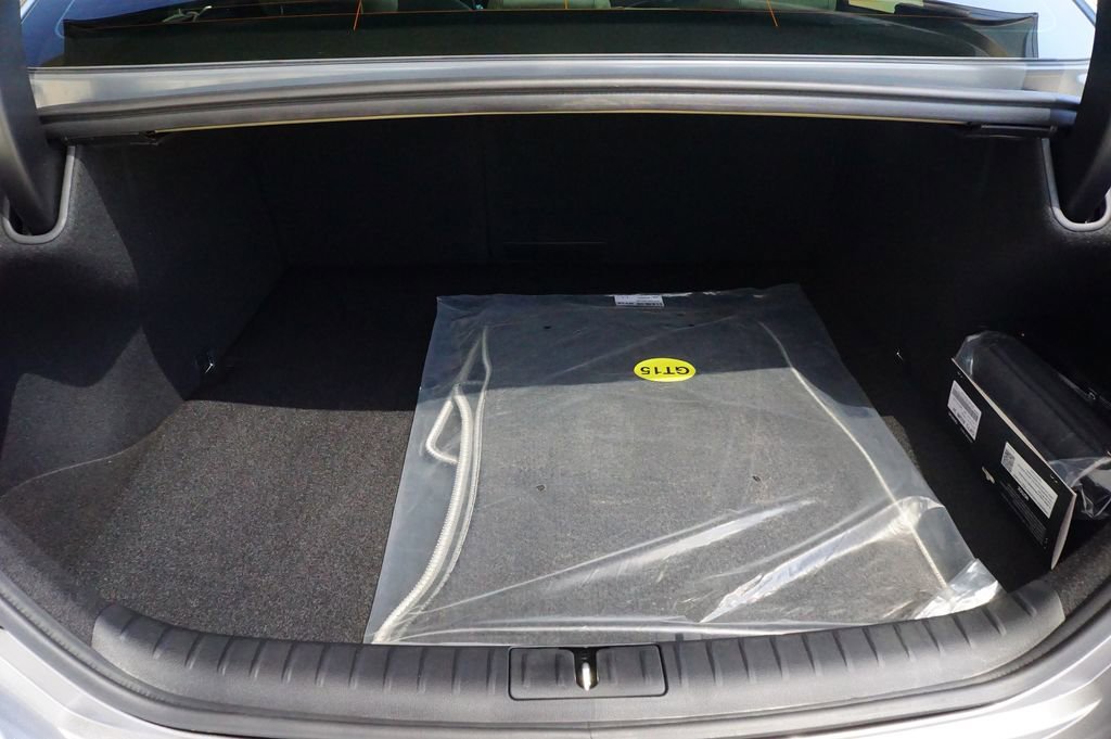 New 2025 Genesis G70 2.5T w/ Sport Prestige Package image 20