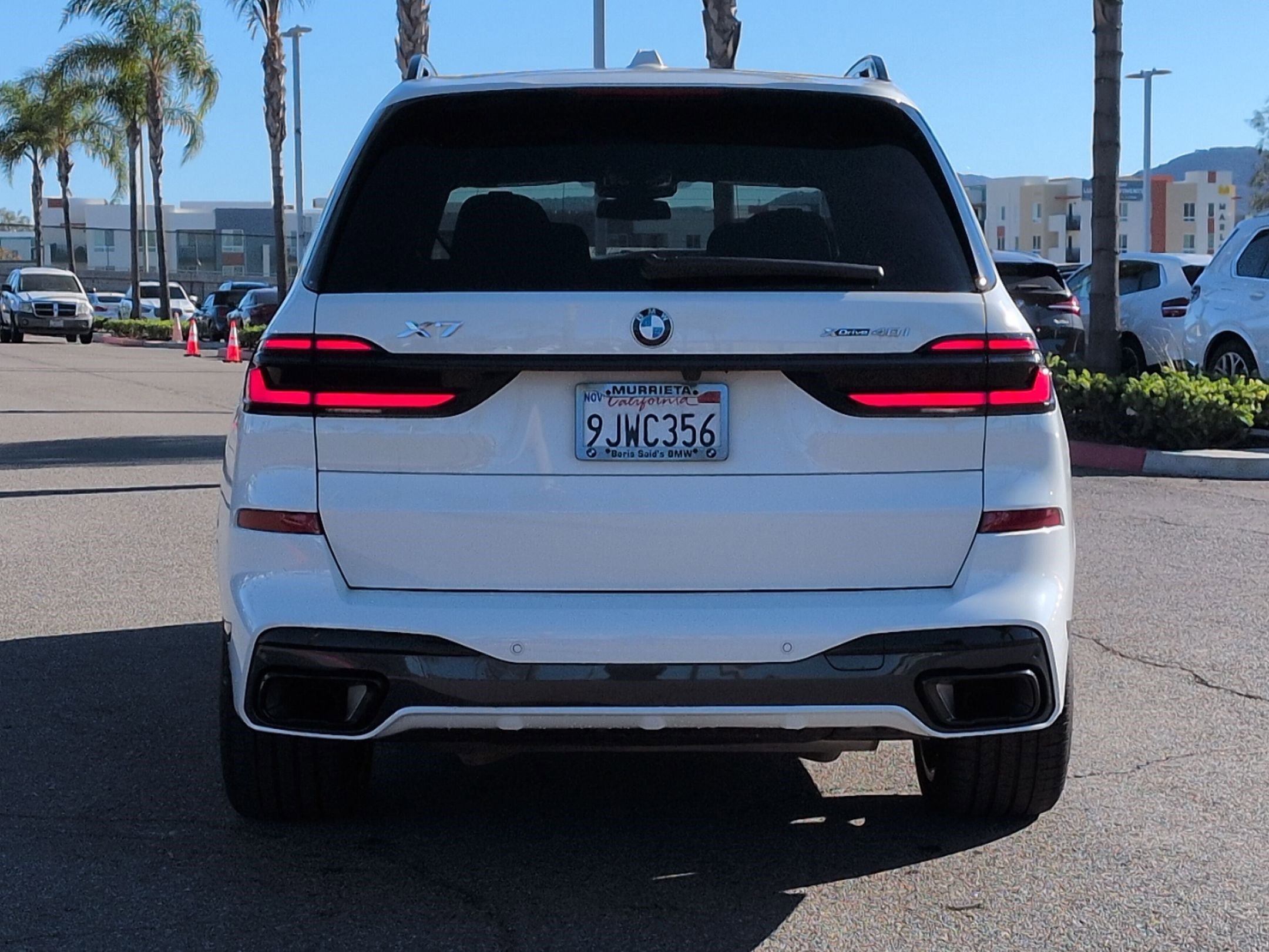 Certified 2024 BMW X7 xDrive40i w/ M Sport Package image 9