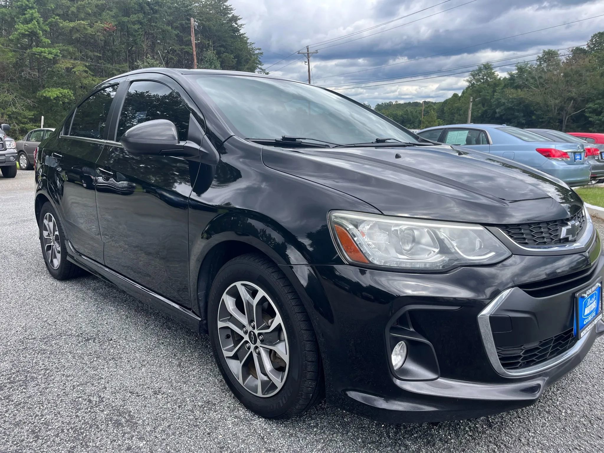 Used 2018 Chevrolet Sonic LT w/ Convenience Package image 4