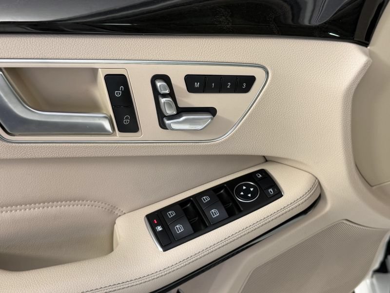 Used 2014 Mercedes-Benz E 250 BlueTEC 4MATIC Sedan image 73