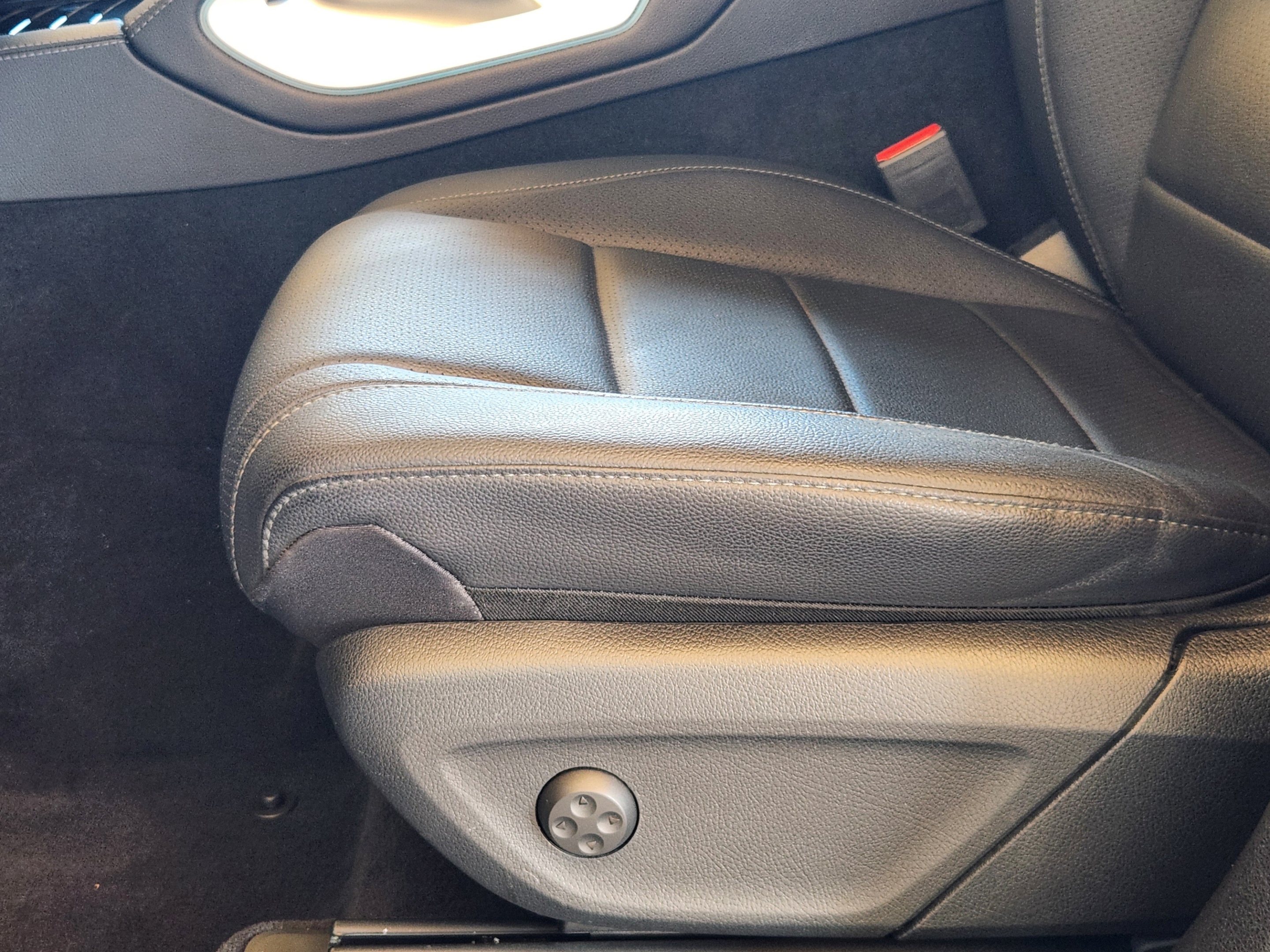 Used 2020 Mercedes-Benz GLE 350 image 22