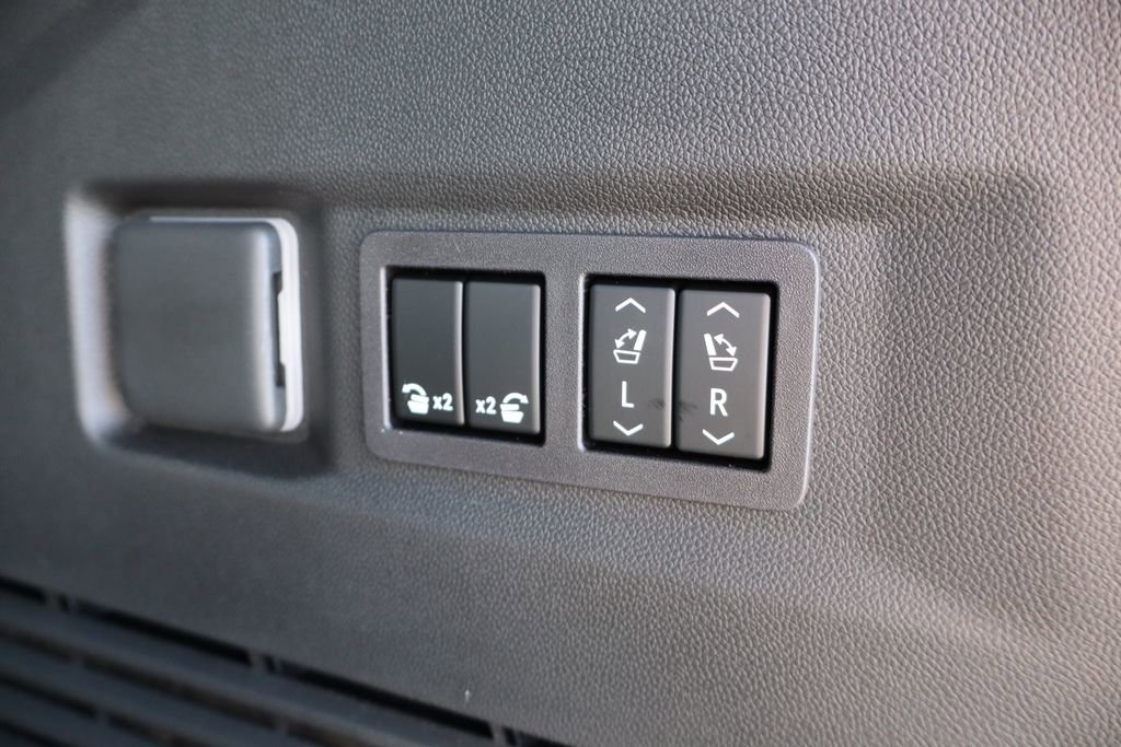 New 2026 Chevrolet Tahoe Premier w/ Sun And Tow Package image 39